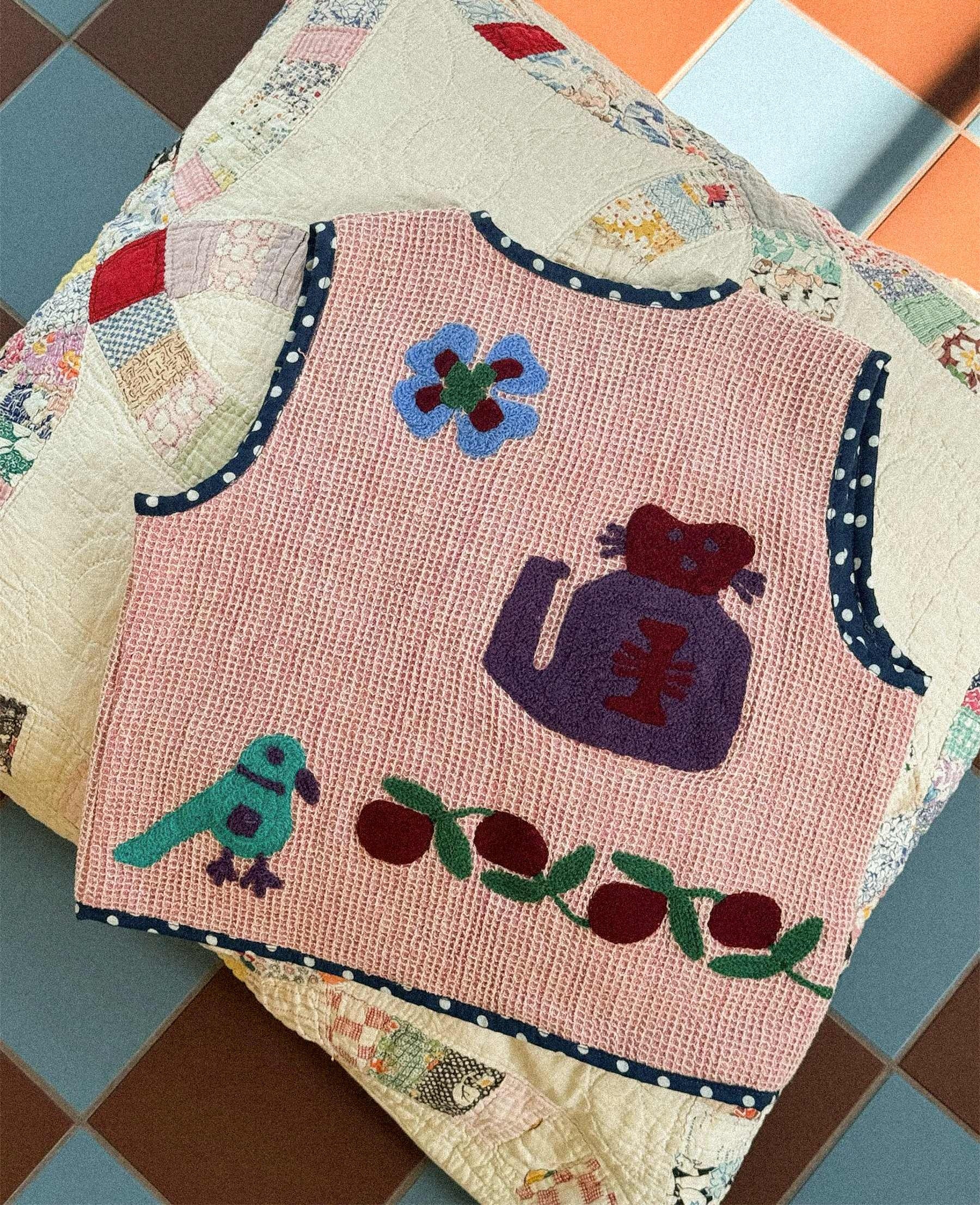 SISSEL EDELBO, Clio MINI Vest Rose 圖騰刺繡波點背心上衣3-8y – summuse